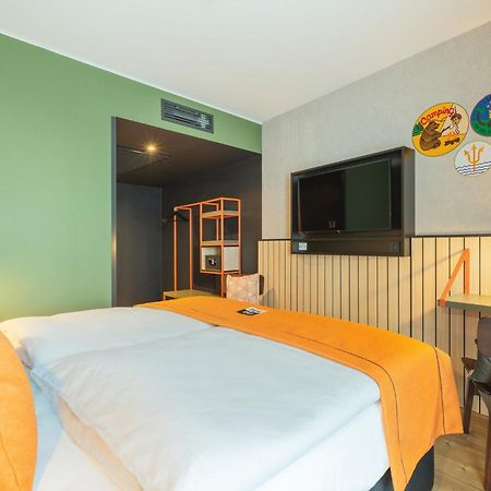 Holiday Inn - The Niu, Amity Potsdam By Ihg Екстериор снимка
